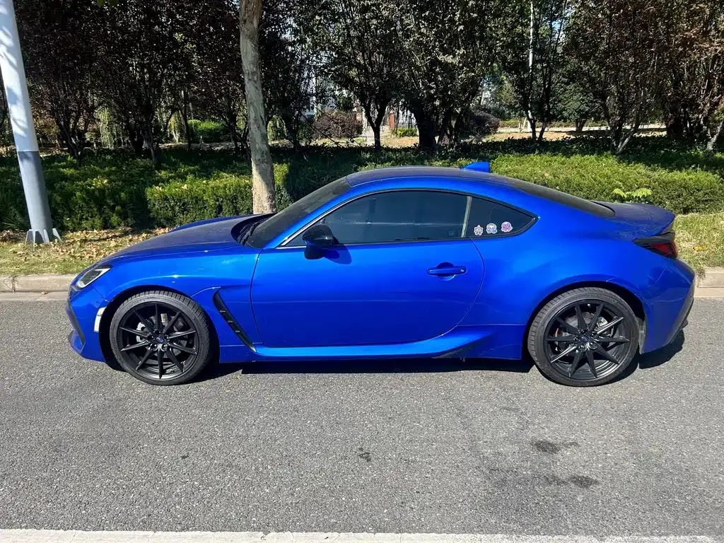 Subaru BRZ — фото 2