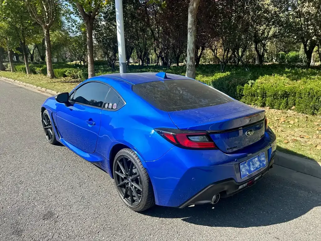 Subaru BRZ — фото 3