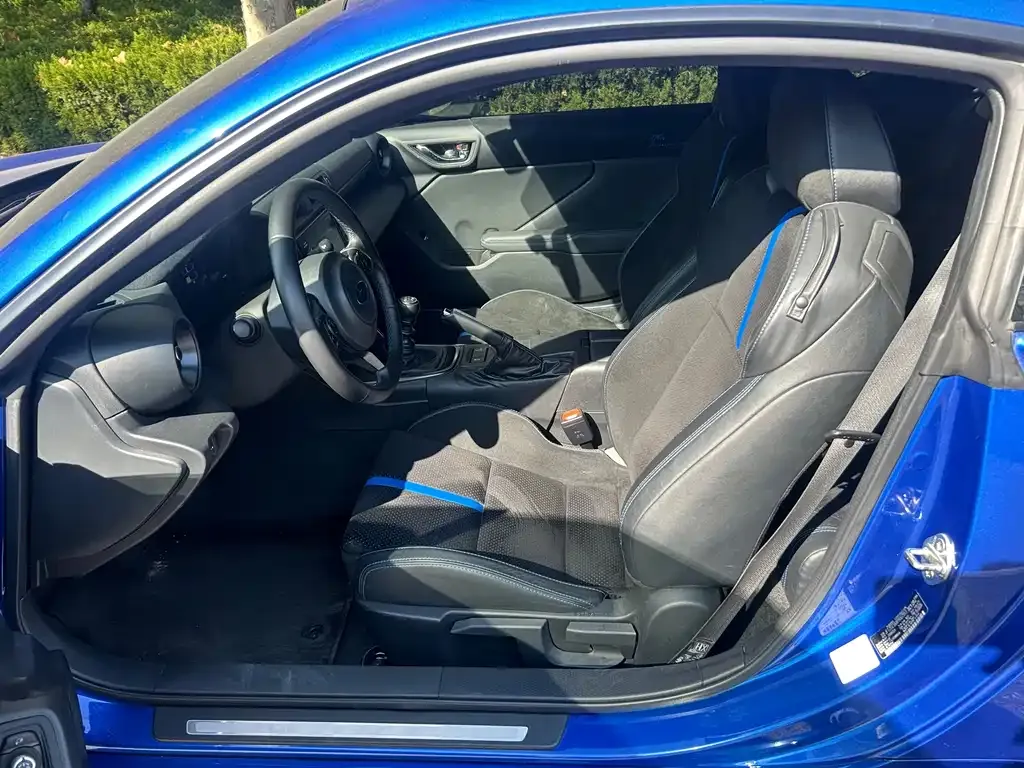 Subaru BRZ — фото 4