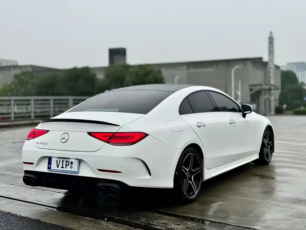 Mercedes-Benz CLS — фото 9