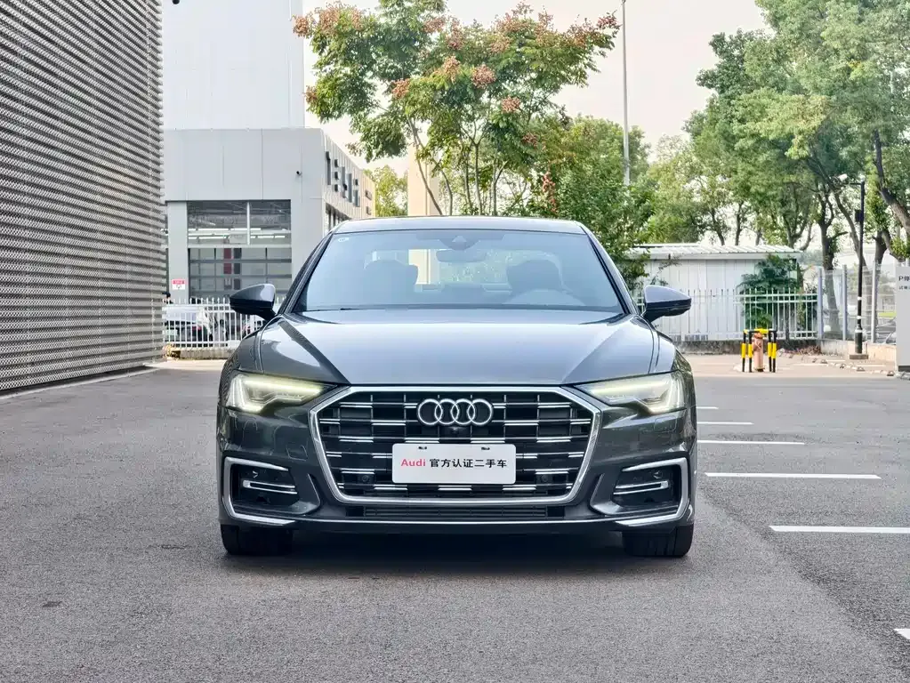 Audi A6L — фото 2