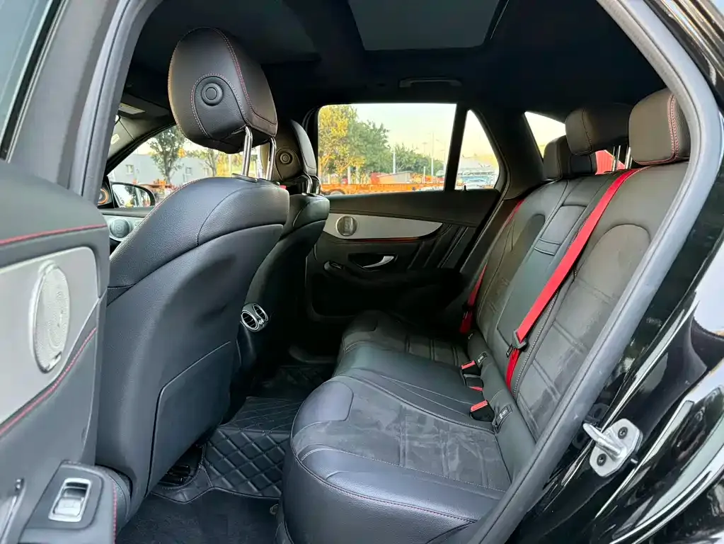 Mercedes-Benz GLC AMG — фото 7