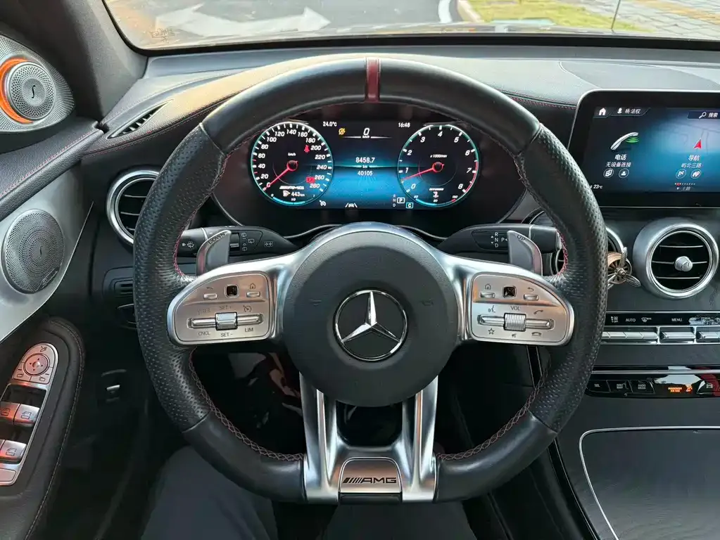 Mercedes-Benz GLC AMG — фото 9