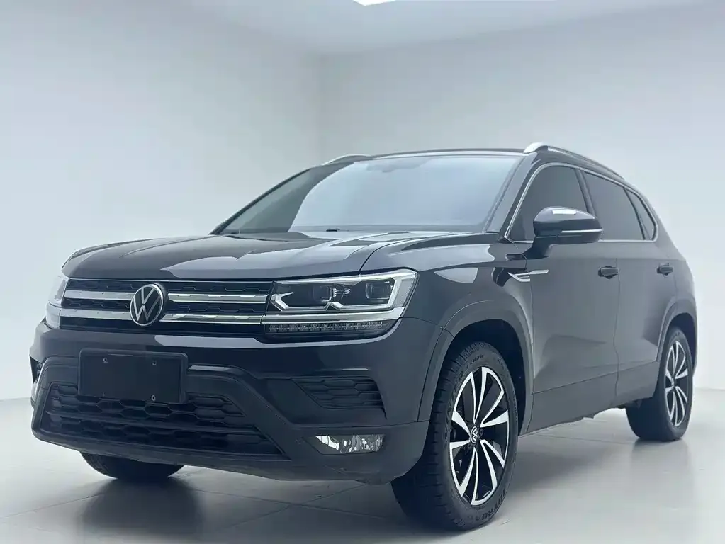 Volkswagen Tharu — фото 1