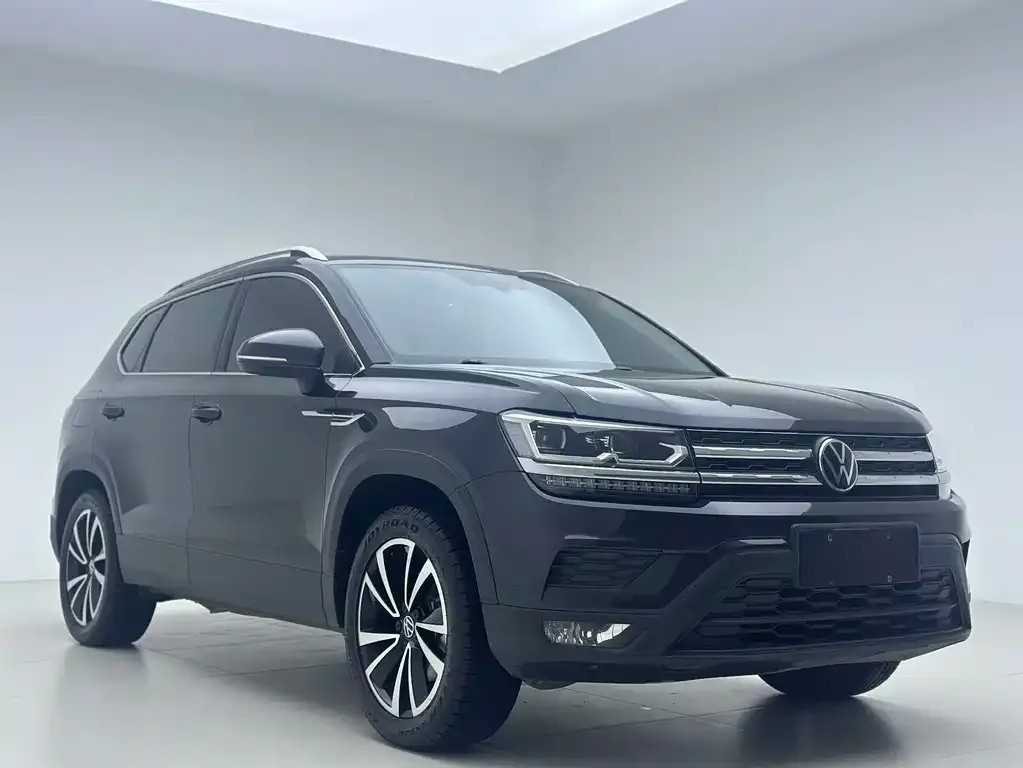 Volkswagen Tharu — фото 3