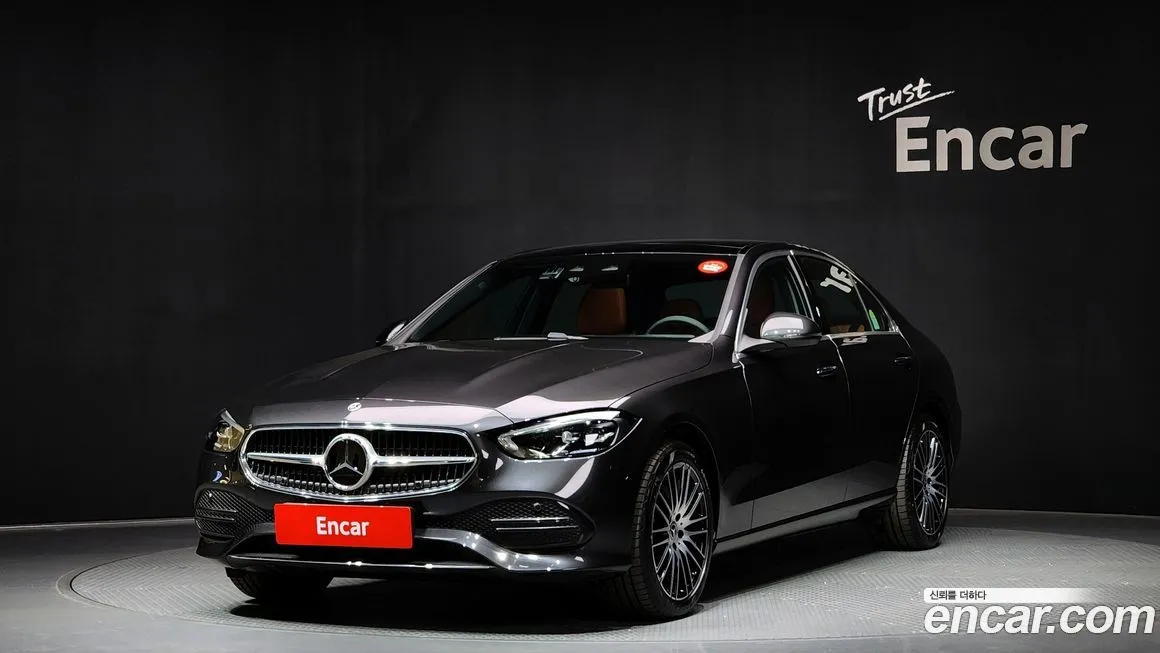 Mercedes-Benz C-Class — фото 1