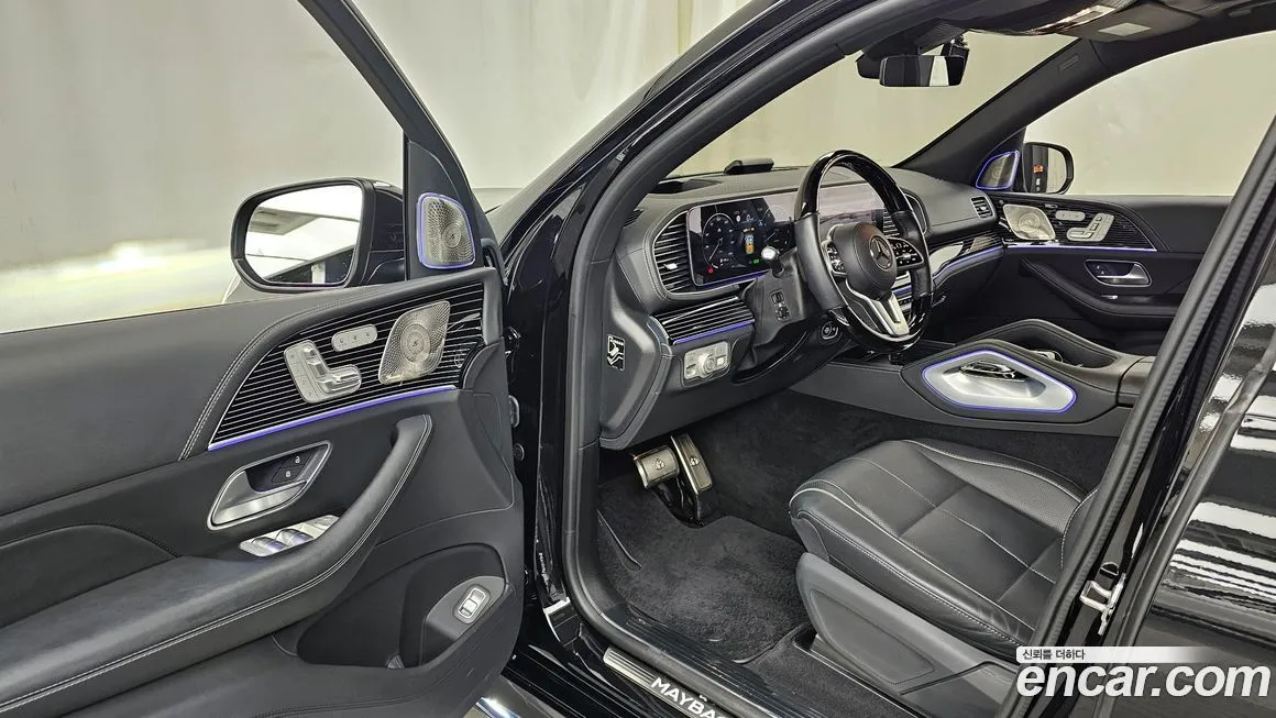 Mercedes-Benz GLS-Class — фото 10