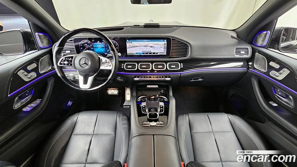 Mercedes-Benz GLS-Class — фото 7