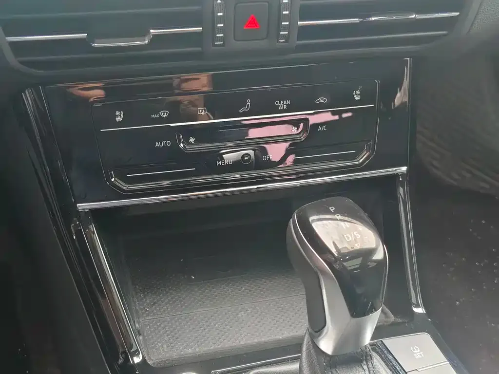Volkswagen Passat — фото 10