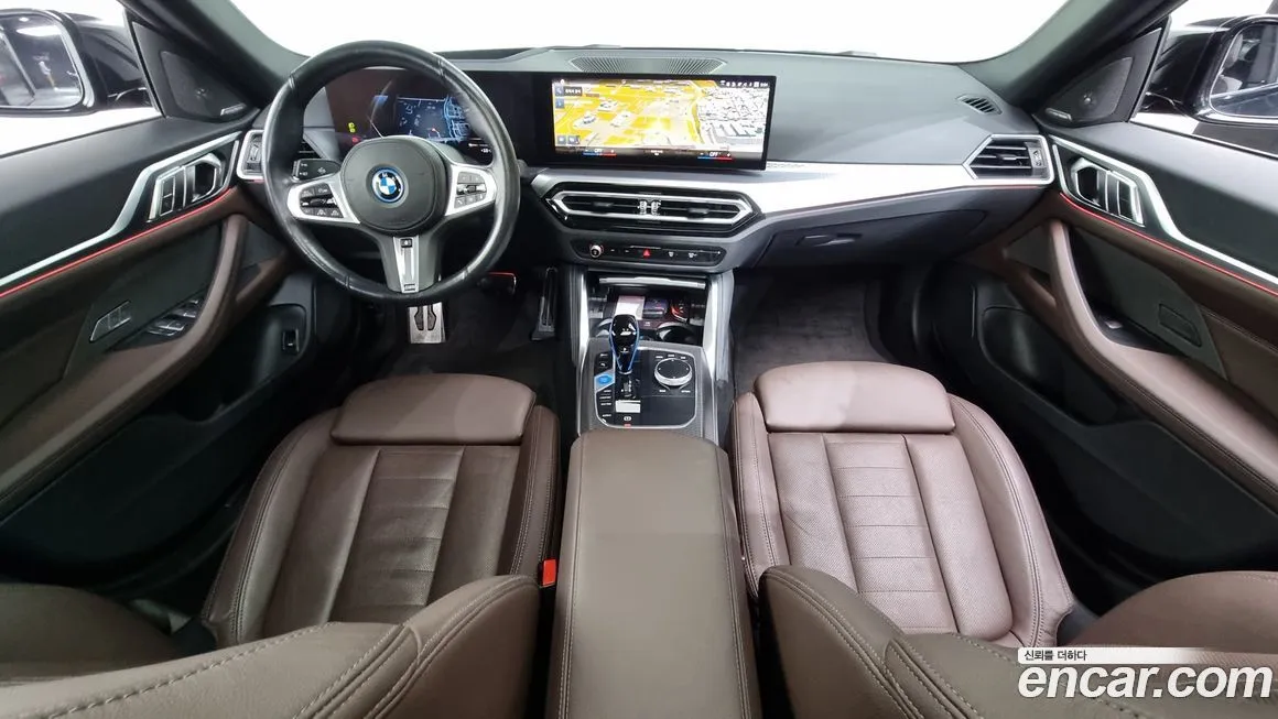 BMW i4 — фото 7