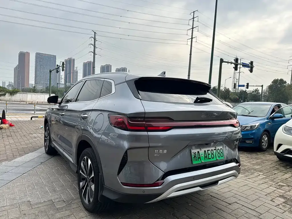 BYD PLUS New Energy — фото 5