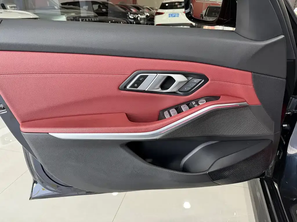 BMW i3 — фото 10