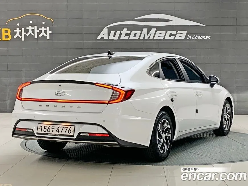 Hyundai Sonata — фото 2