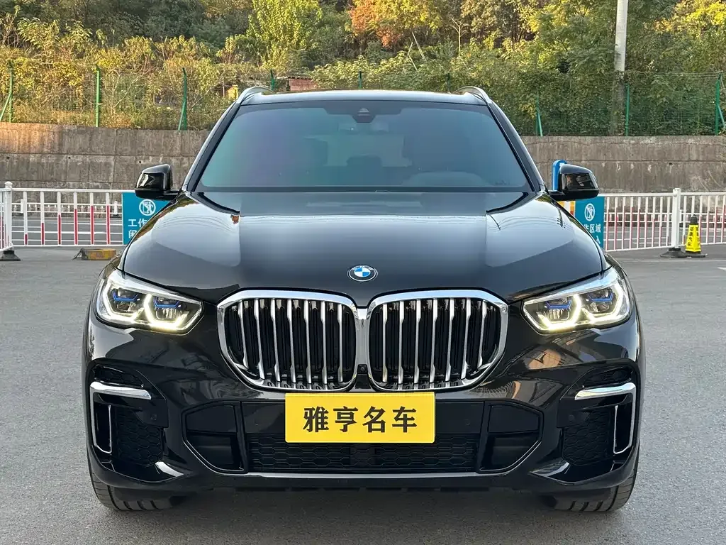 BMW X5 — фото 2