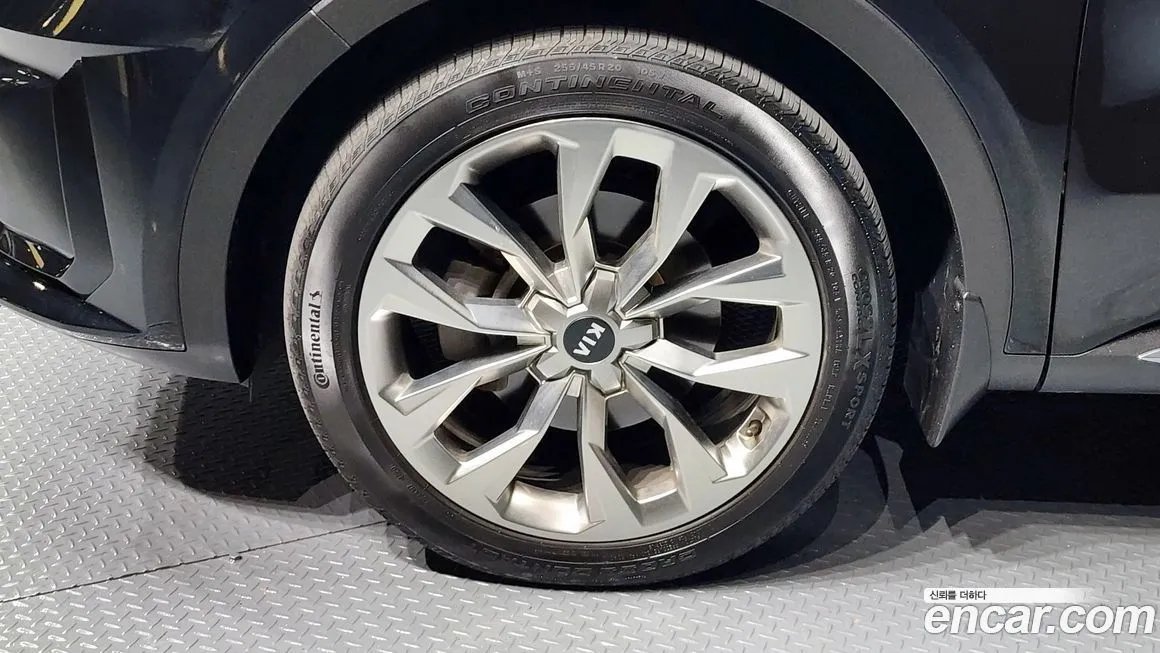 Kia Sorento — фото 5