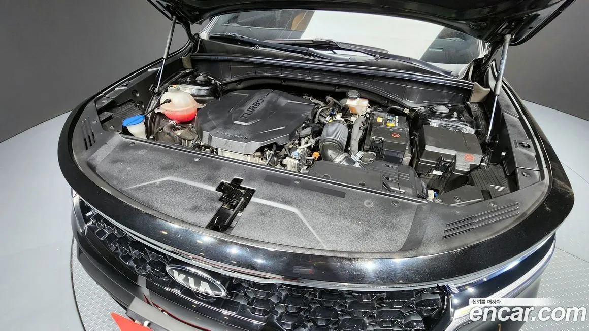 Kia Sorento — фото 6