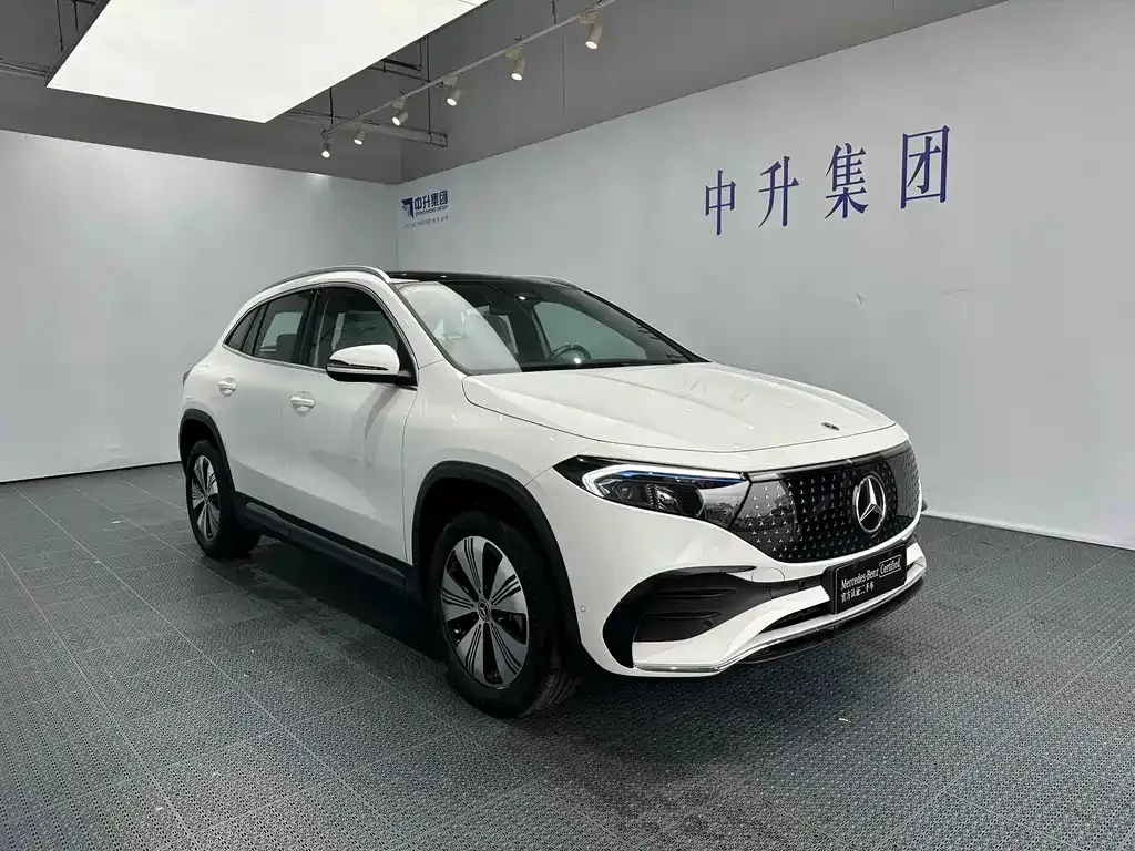 Mercedes-Benz EQA — фото 2