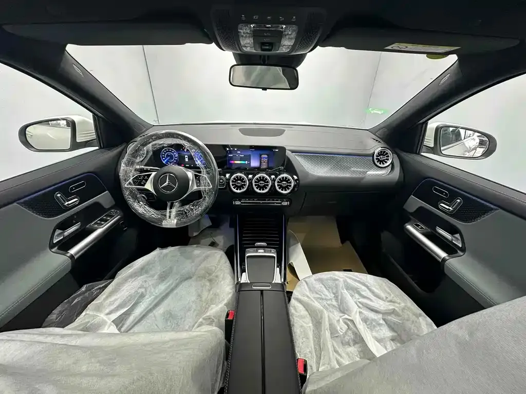 Mercedes-Benz EQA — фото 9