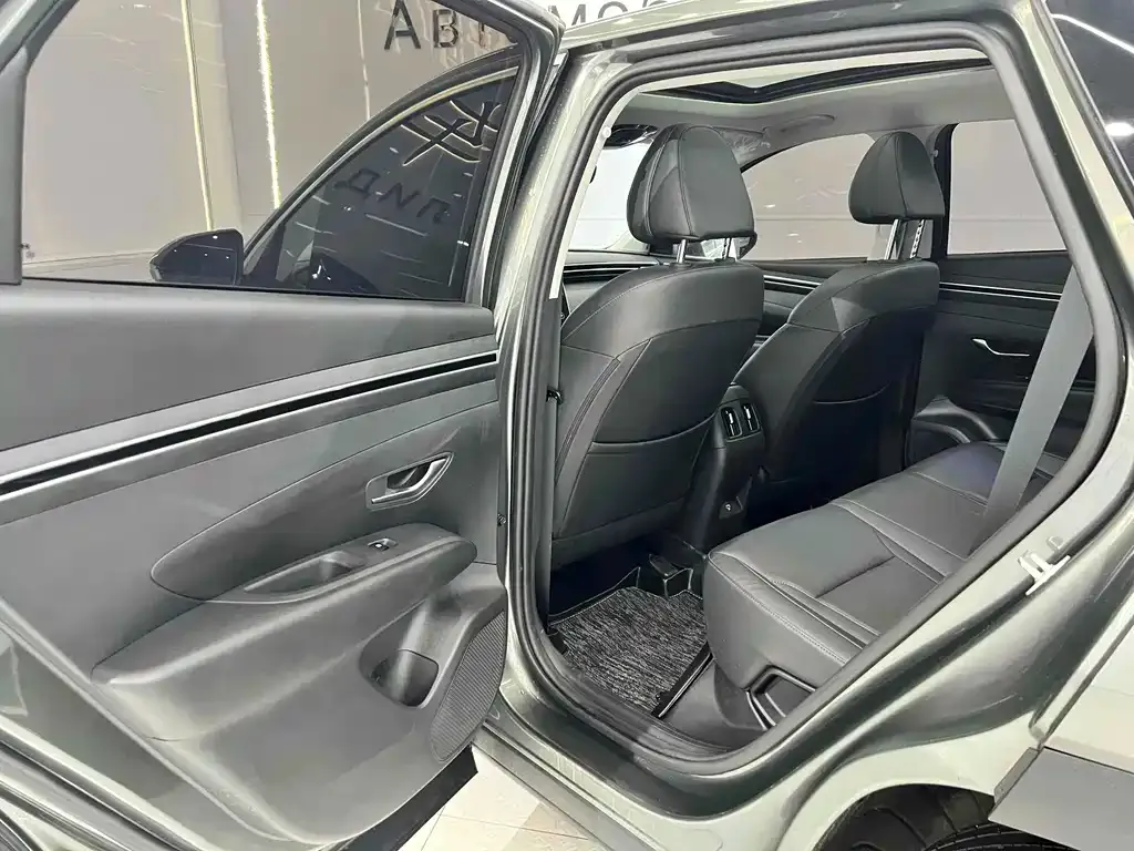 Hyundai Tucson — фото 8