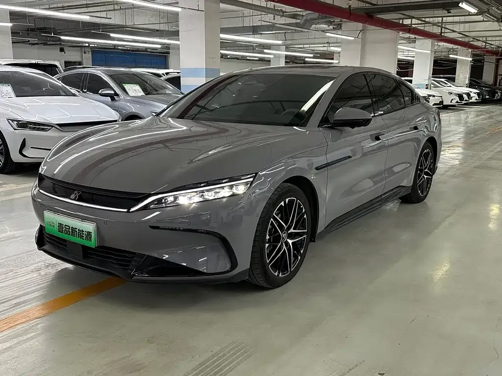 BYD Han — фото 1