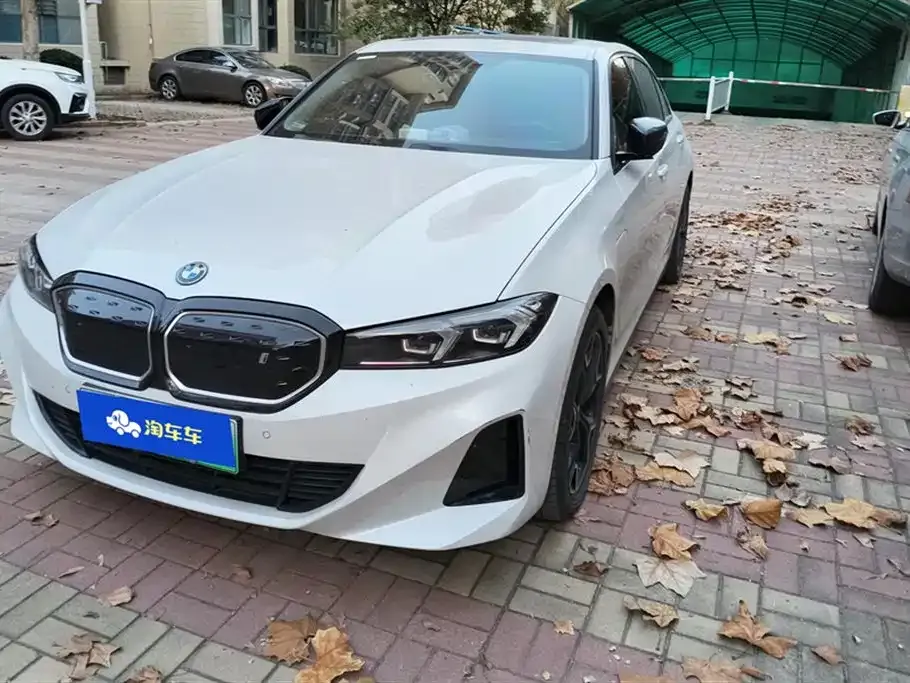 BMW i3 — фото 1
