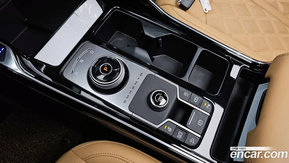 Kia Sorento — фото 9