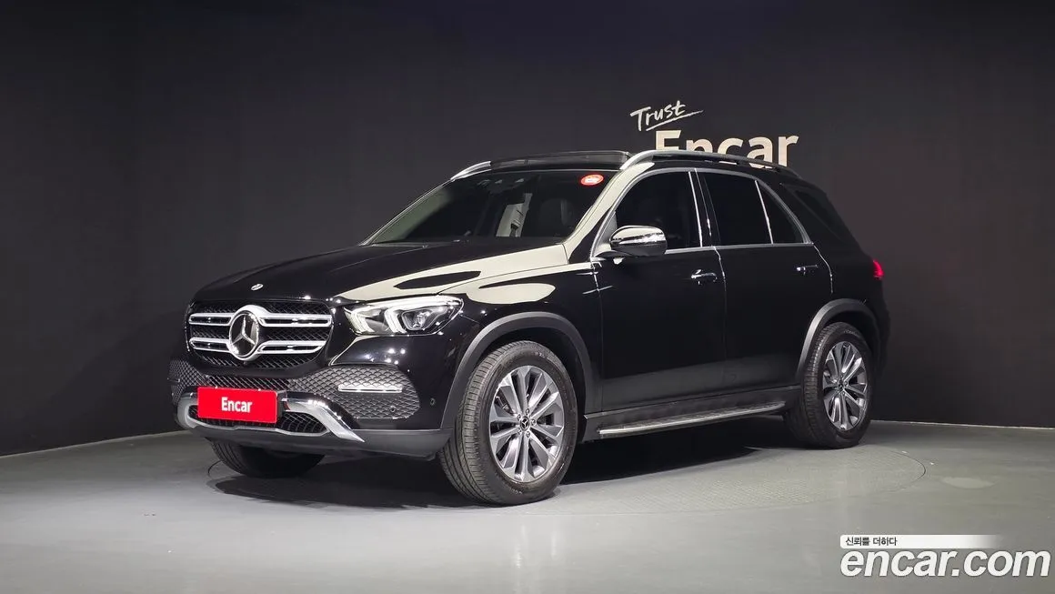Mercedes-Benz GLE-Class — фото 1