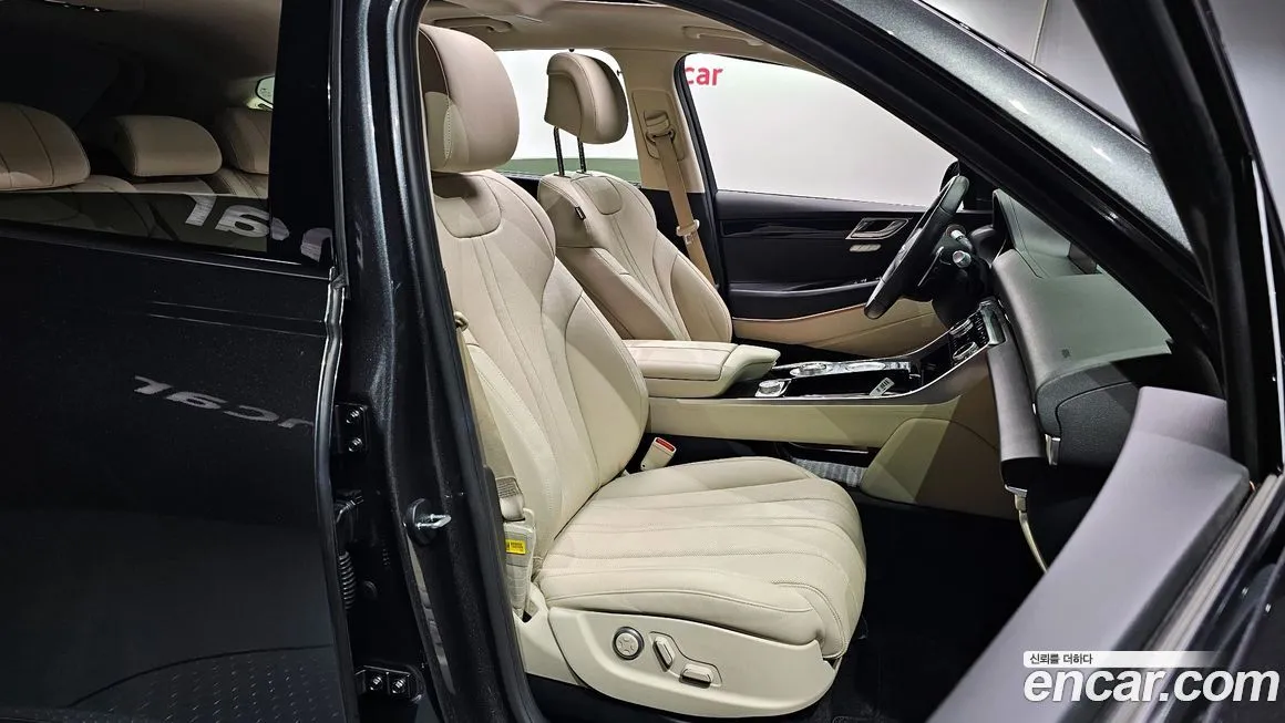 Genesis GV80 — фото 10