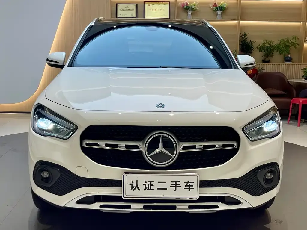Mercedes-Benz GLA — фото 3