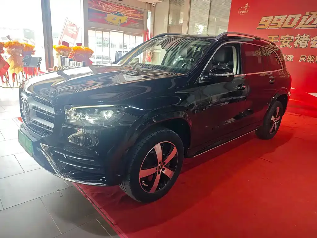 Mercedes-Benz GLS — фото 1