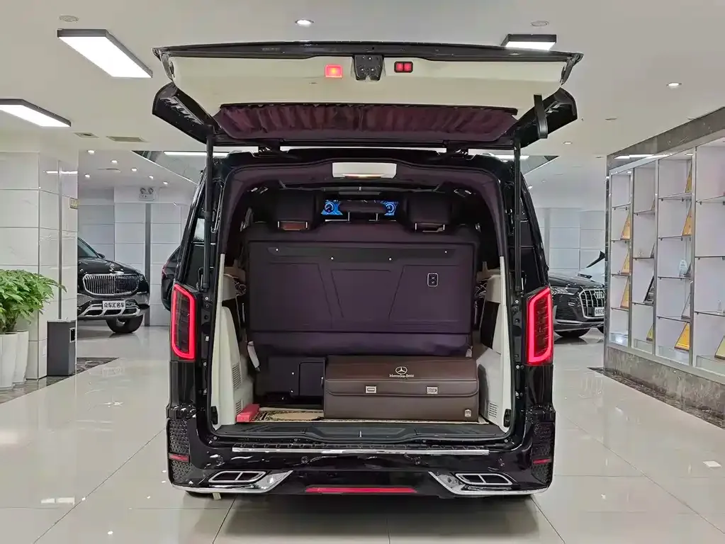 Mercedes-Benz Vito — фото 7