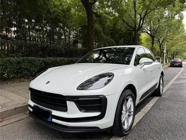 Porsche Macan — фото 1