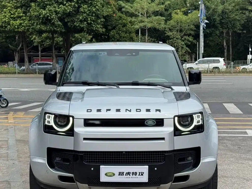 Land Rover Defender — фото 2