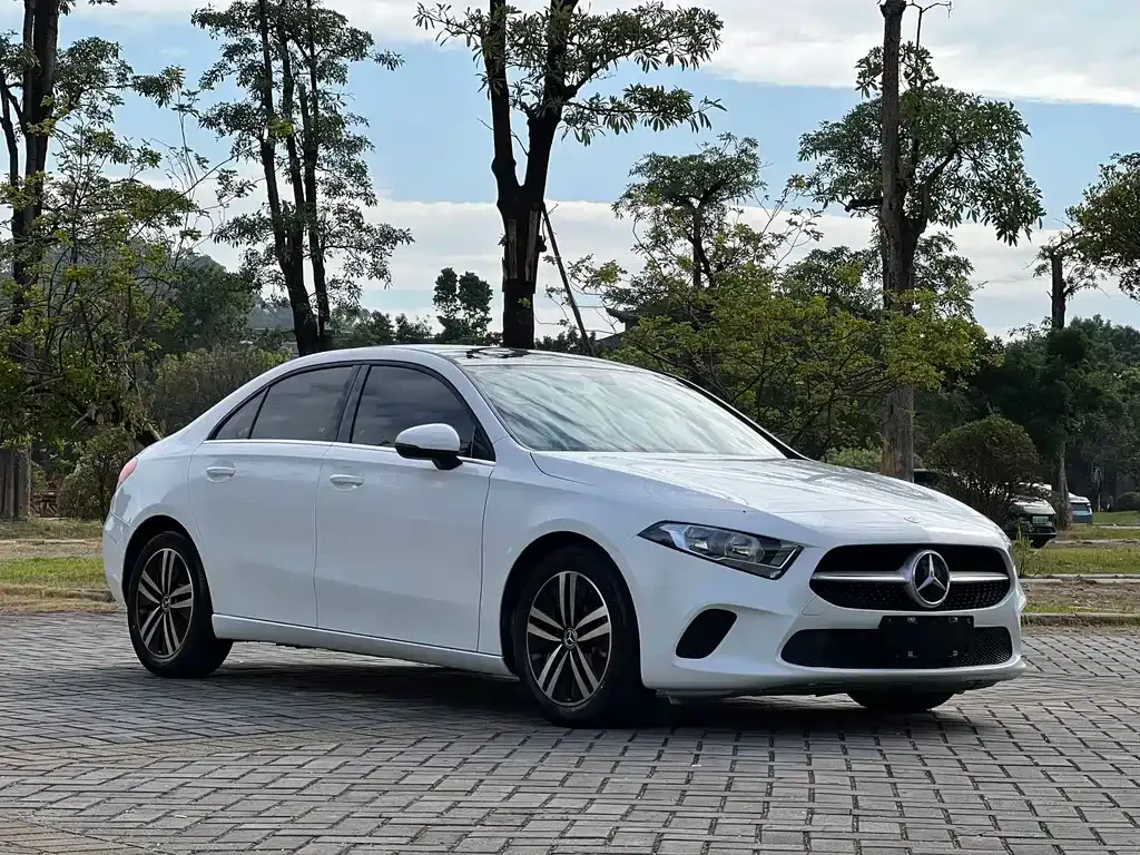 Mercedes-Benz A-Class — фото 3