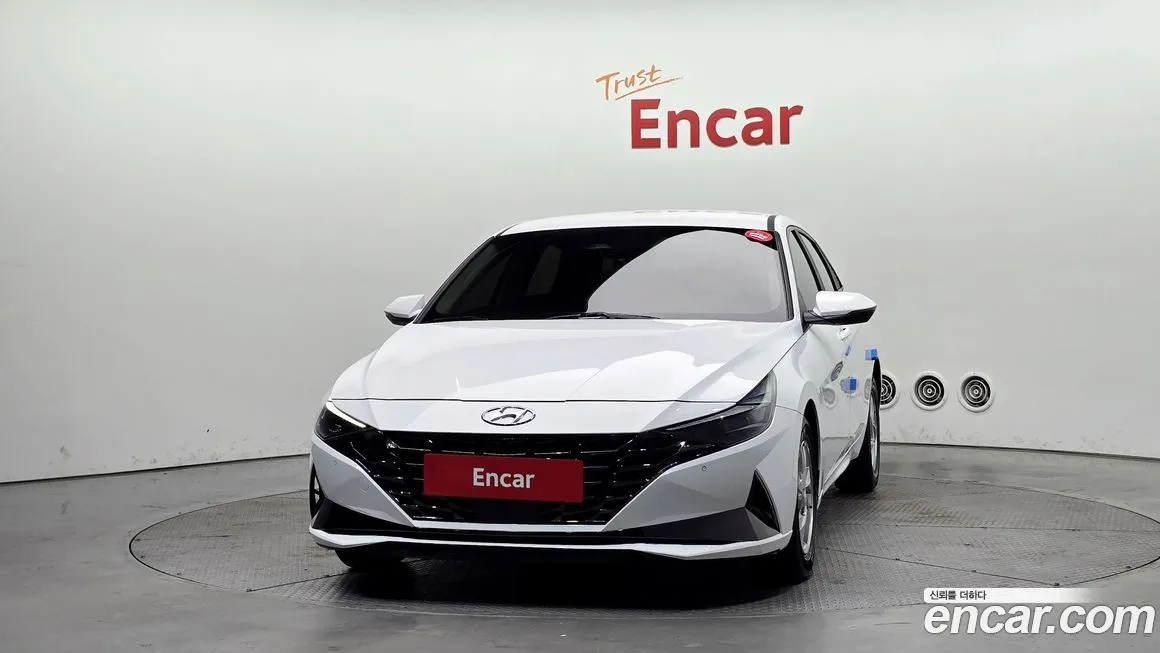 Hyundai AVANTE — фото 3