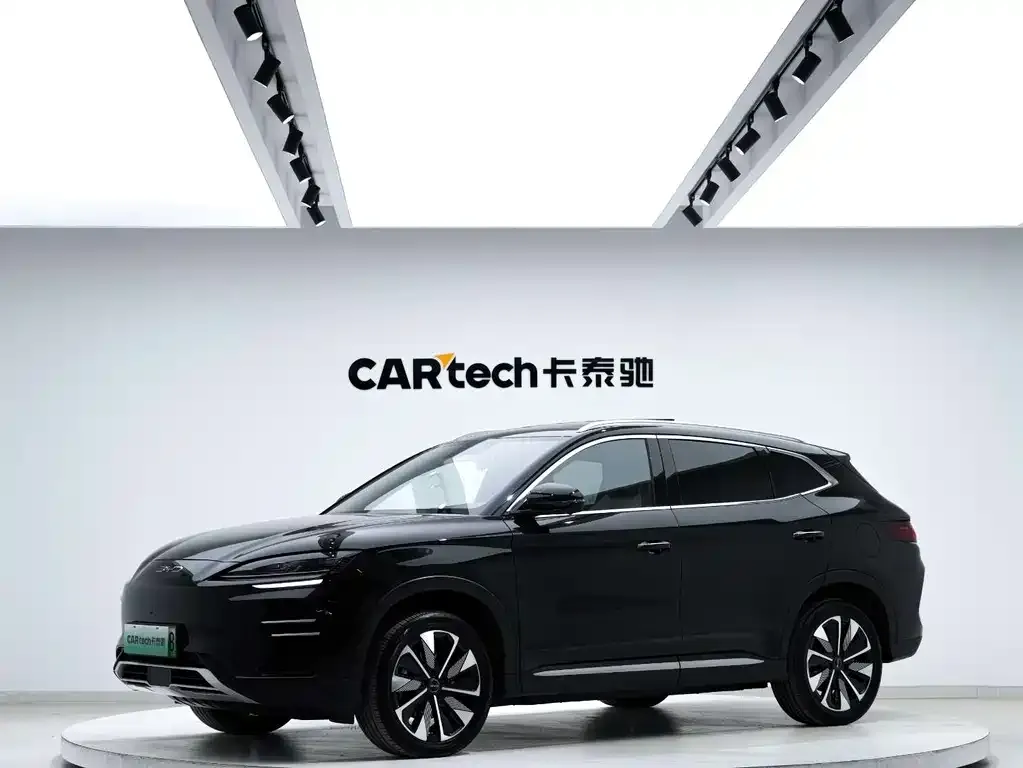 BYD PLUS New Energy — фото 1
