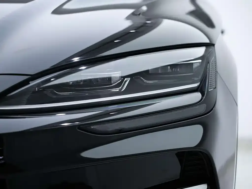 BYD PLUS New Energy — фото 10