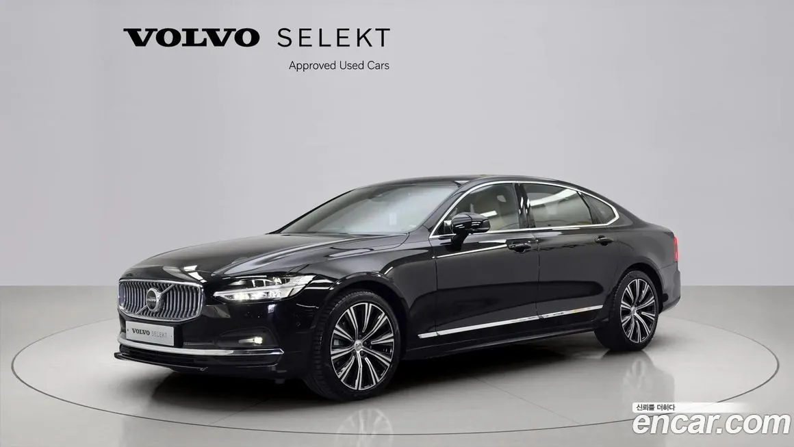 Volvo S90 — фото 1