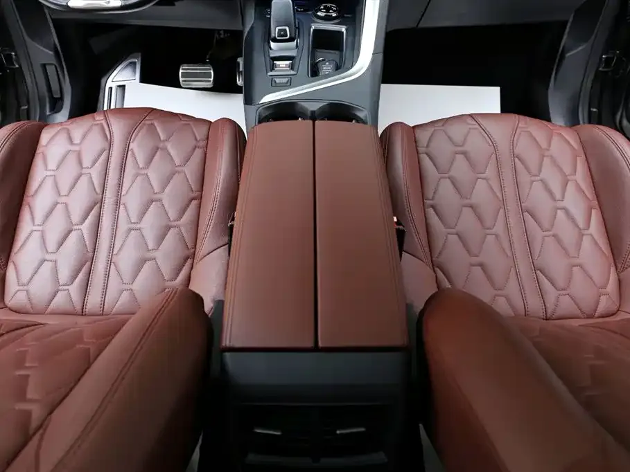 Peugeot 4008 — фото 10
