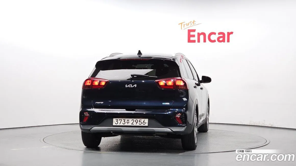 Kia Niro — фото 4