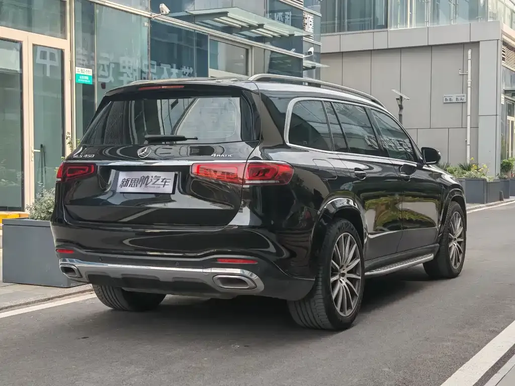 Mercedes-Benz GLS — фото 6