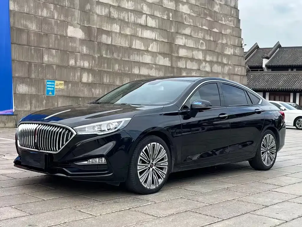 Hongqi H5 — фото 1