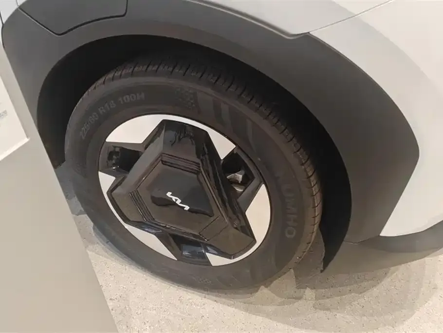 Kia EV5 — фото 6