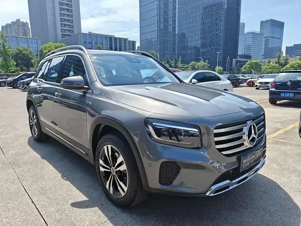 Mercedes-Benz GLB — фото 5