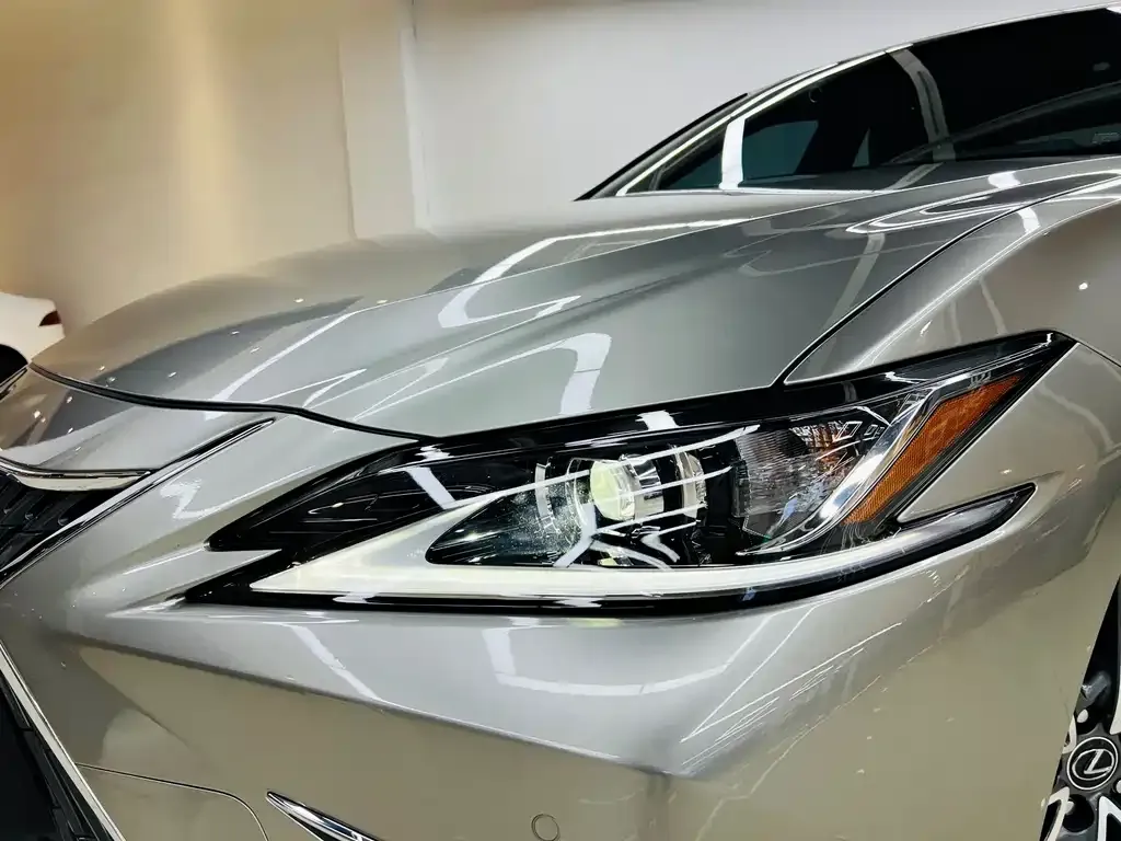 Lexus ES — фото 2