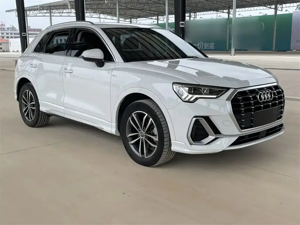 Audi Q3 — фото 6
