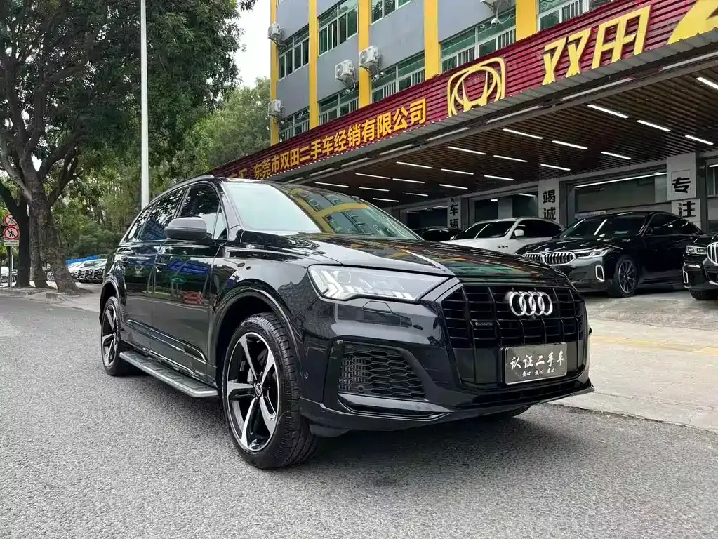 Audi Q7 — фото 3