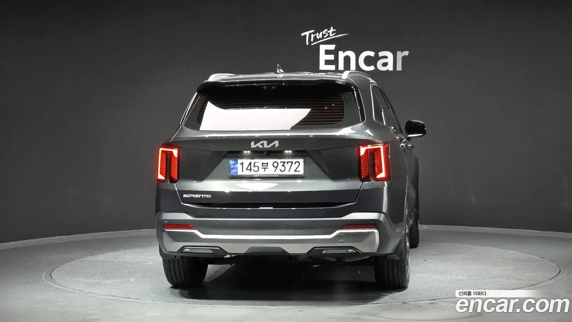 Kia Sorento — фото 4