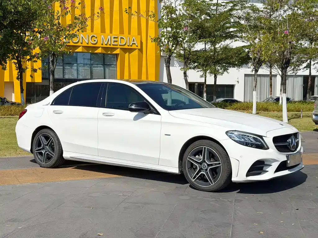 Mercedes-Benz C-Class — фото 3