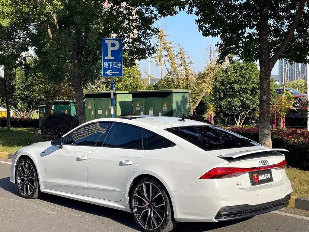 Audi A7 — фото 4